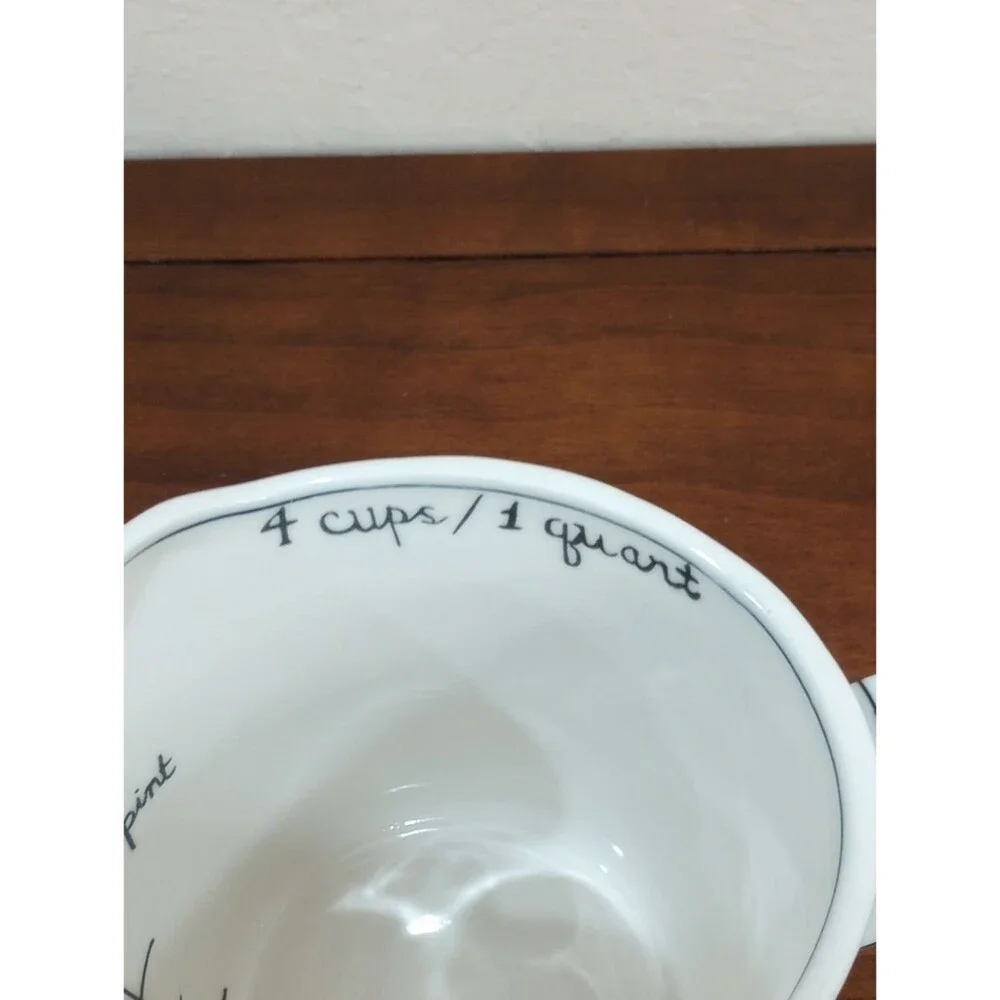 Anthropologie Molly Hatch Floral 1 Quart Measuring Cup